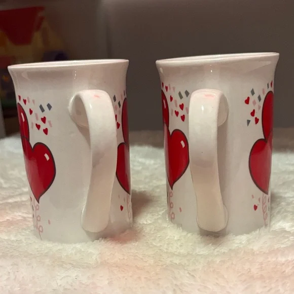 The cutest Vintage Love Heart Ceramic Mugs - valentines anniversary - Picture 5 of 5